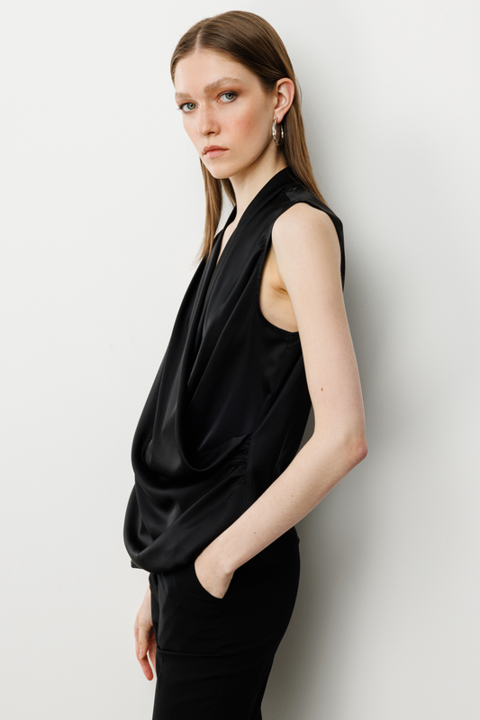 Ekol Kadın Kolsuz Oversize Minimalist Saten Bluz