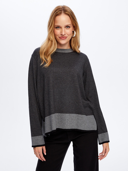Color Blocked Crew Neck Knit Blouse by Faik Sönmez