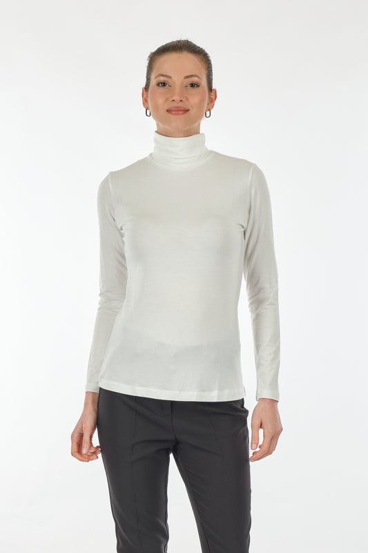 Ten Women's Blouses 22271304