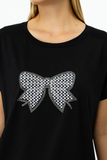 On Oversize Kısa Kol Yuvarlak Yaka Minimalist Kadın T-Shirt