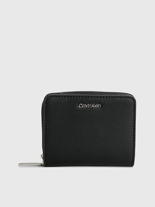 Calvin Klein Minimalist Fermuarlı Kadın Cüzdan - Günlük Kullanım