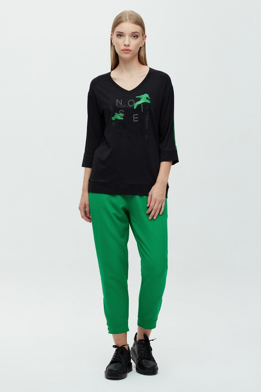 Daıdo Oversize V Yaka 3/4 Kol Kadın T-Shirt - Minimalist Tasarım