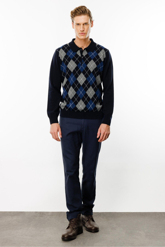 Pattern Men's Sweater DSN24K24513
