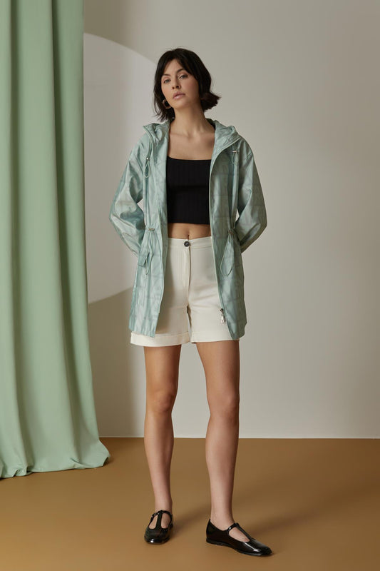 Naar Women's Shorts 25Y12400