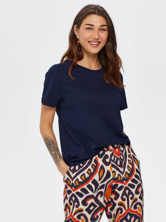 Faik Sönmez Women's T-Shirt B00096