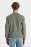 Wrangler Men's Regular Fit Crew Neck Sweatshirt with Logo Detail