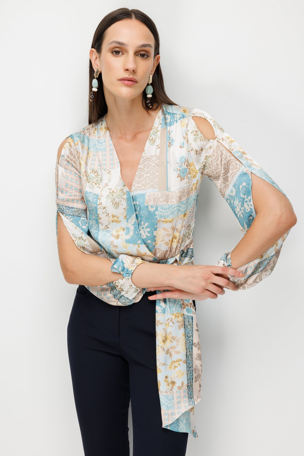 Beli Fularlı Desenli Crop Bluz Ekol