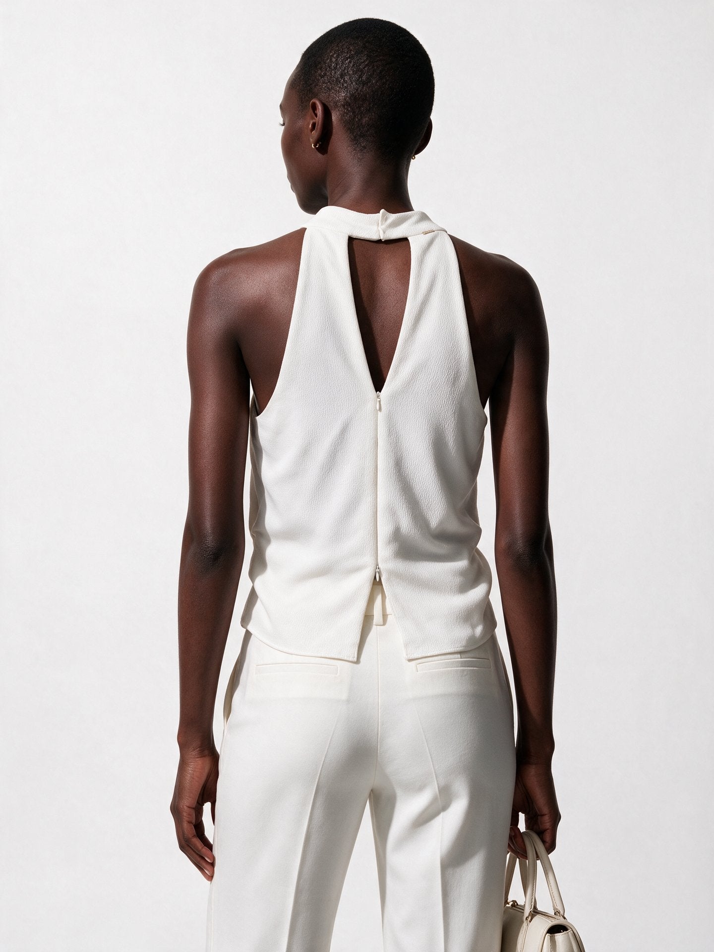 Bsb Kadın Halter Yaka Cut-Out Detaylı Dokulu Kumaş Bluz Secondary image