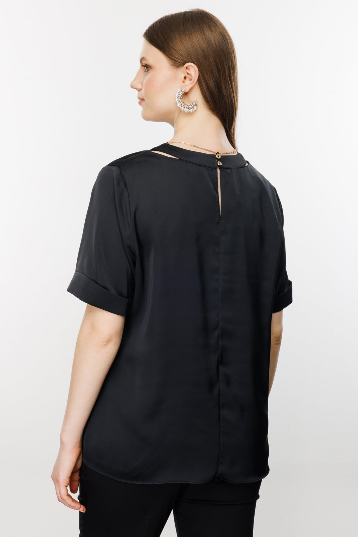 Ekol Oversize V Yaka Kadın Bluz - Minimalist Saten Günlük Bluz