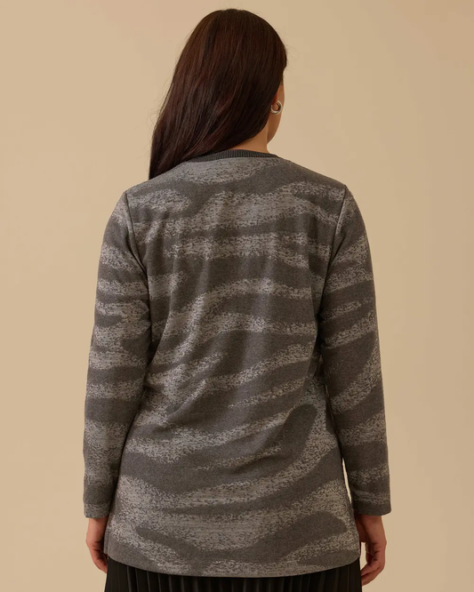 Plus Size Beaded Patterned Blouse Gala-Xi