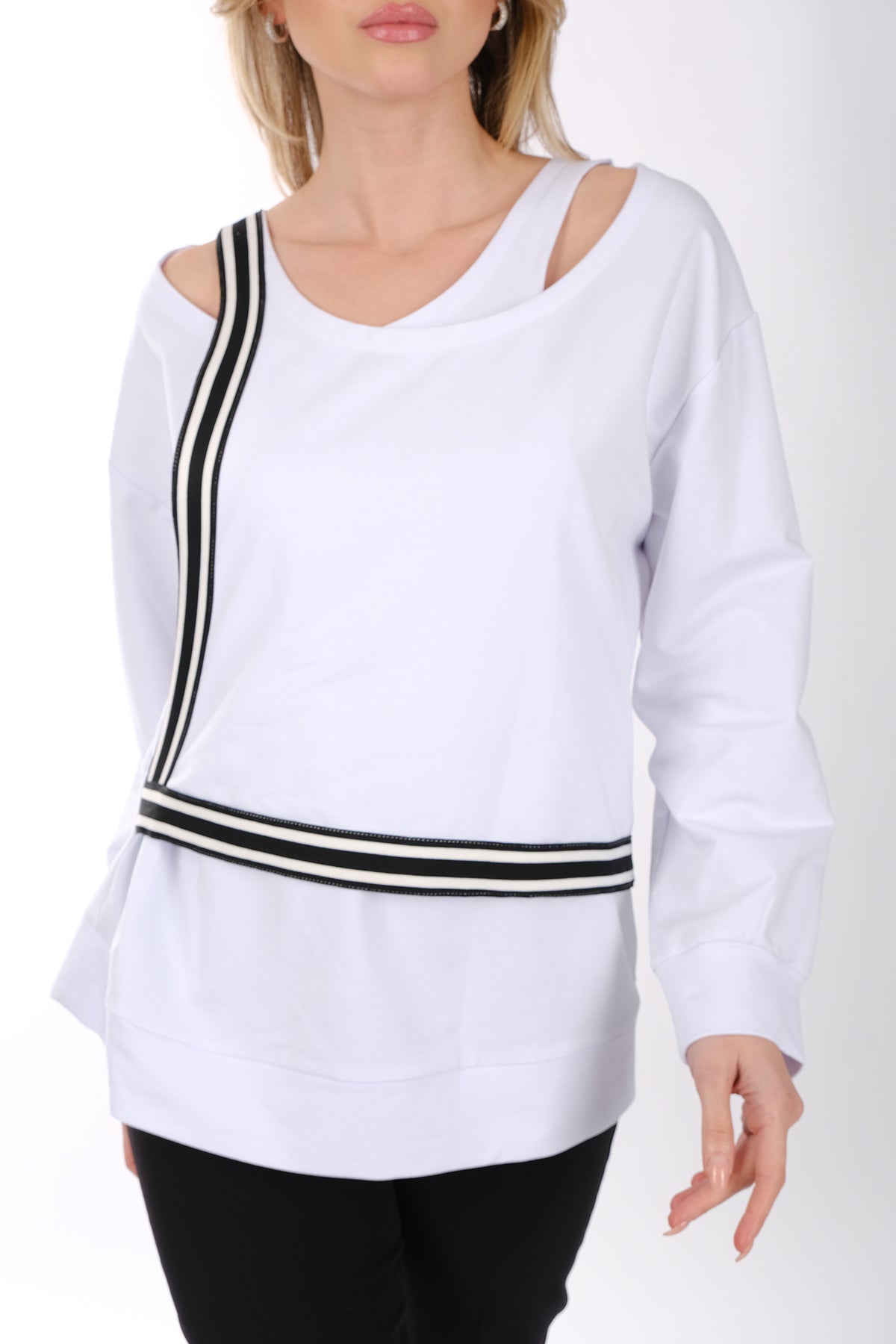 Ysatis Minimalist Oversize V Yaka Uzun Kol Kadın Bluz - Günlük & Özel Gün Secondary image