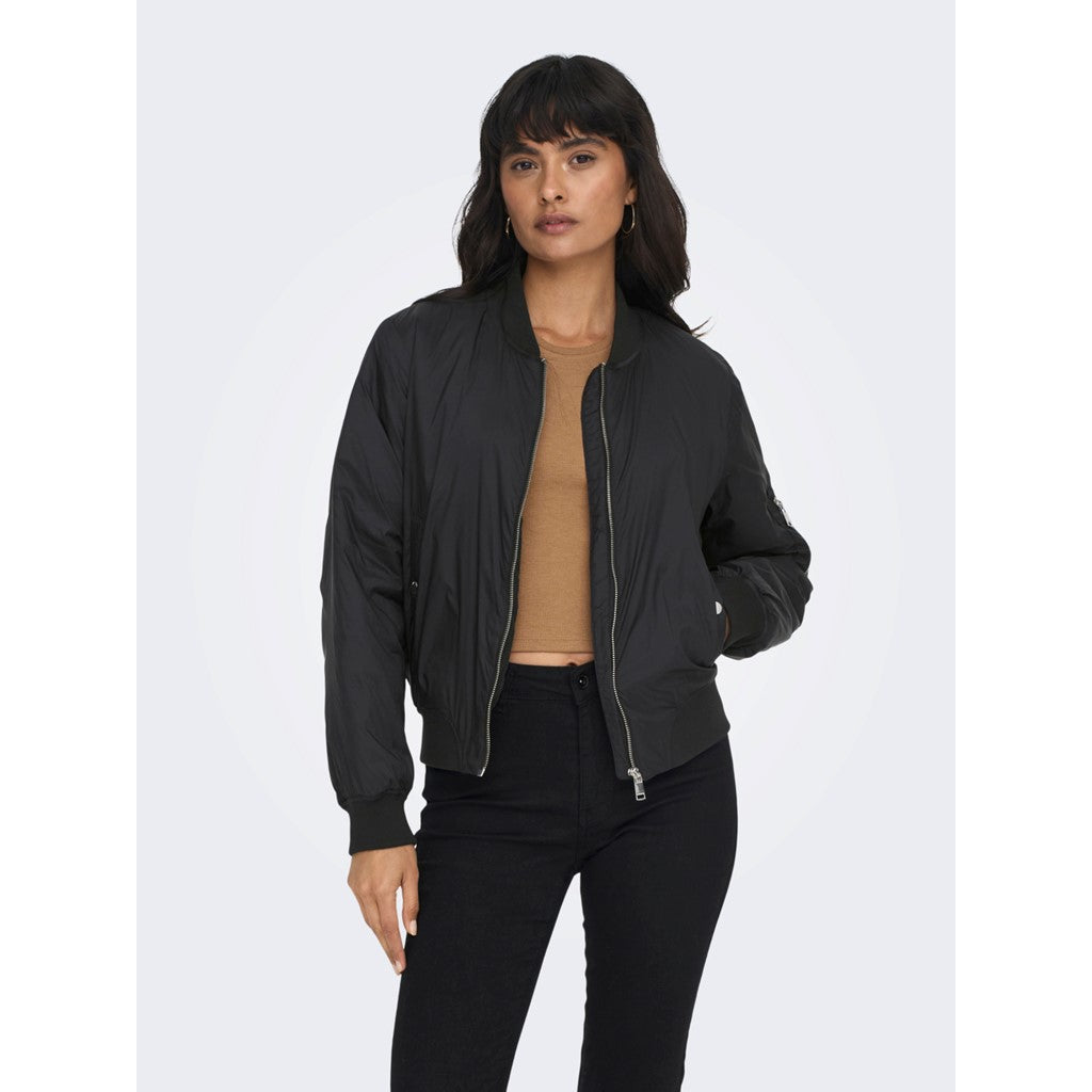 Only Minimalist Crop Bomber Ceket - Günlük & Şık | Hemen Al!