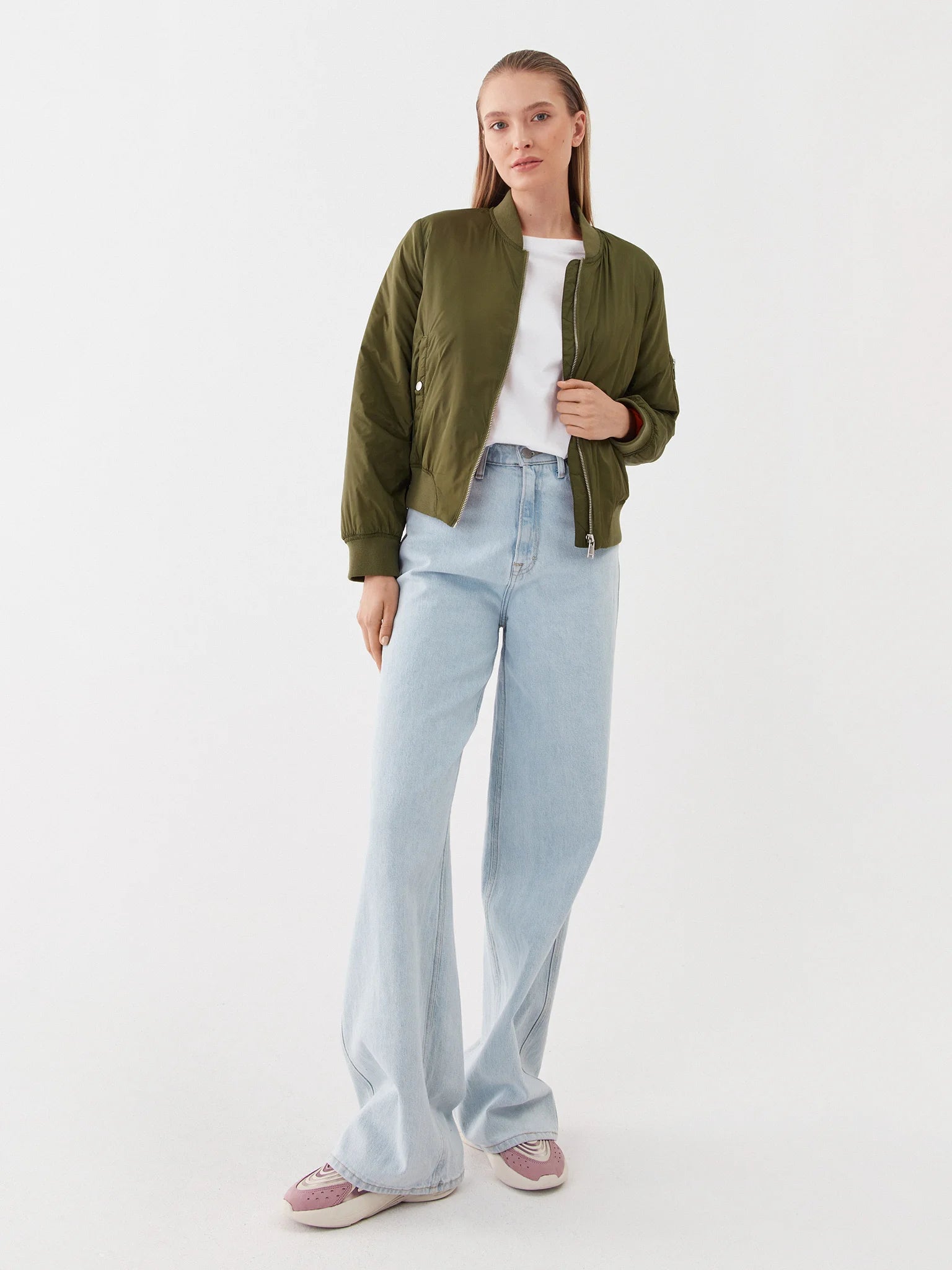 Only Minimalist Crop Bomber Ceket - Günlük & Şık | Hemen Al!