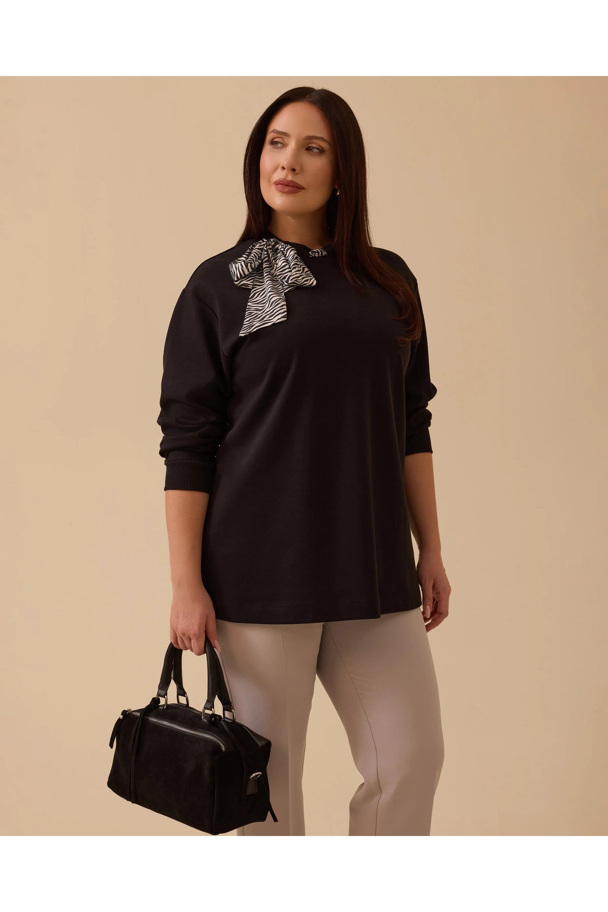 büyük beden fular yakalı sweatshirt10002522314010 Secondary image