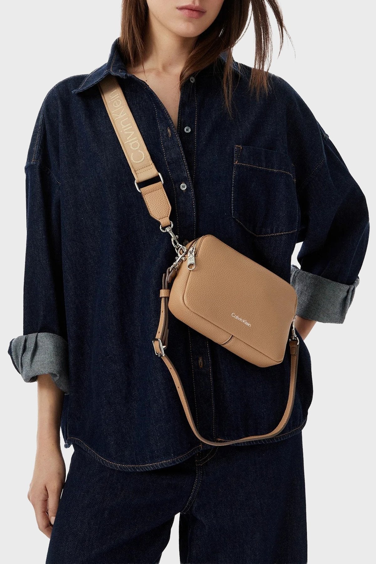Calvin Klein Kadın Çapraz Çanta LV04F3656G