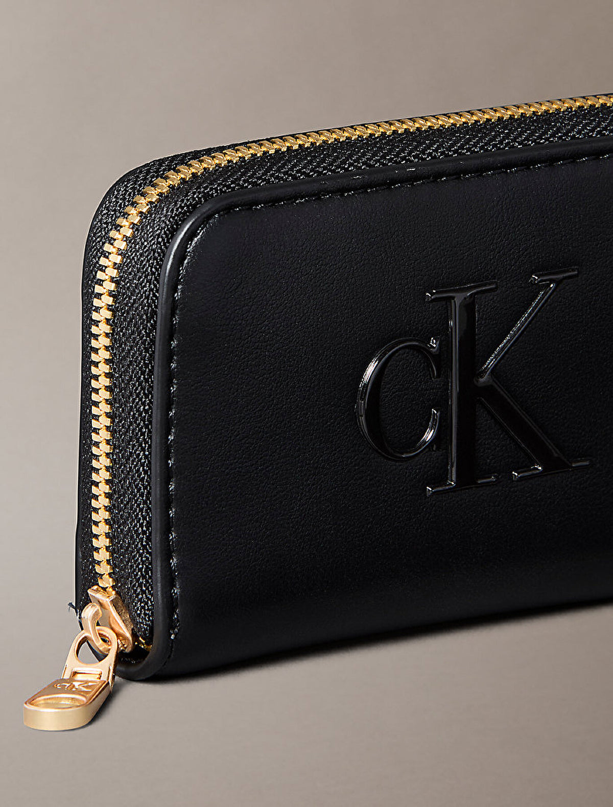 Calvin Klein Kadın Cüzdan LV04F1154GUB1