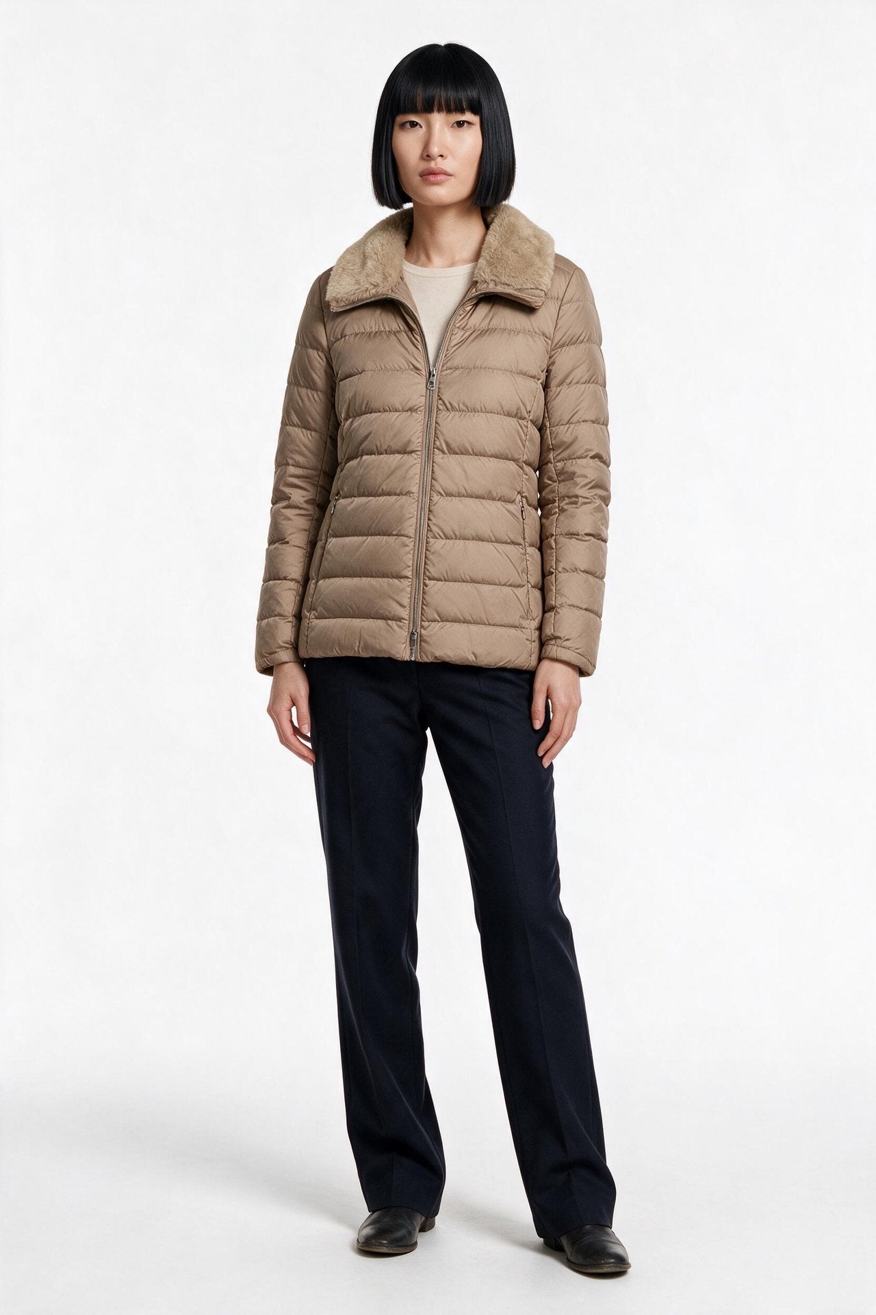 Calvin Klein Kadın Normal Kesim Dik Yaka Fermuarlı Şişme Mont Secondary image