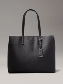 Calvin Klein Minimalist Tote Çanta - Günlük Kullanım için İdeal Deri Çanta
