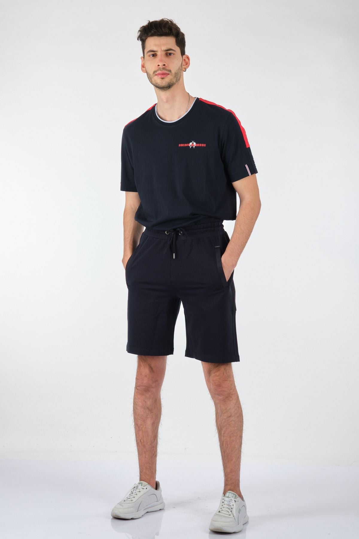 Claudio Campione Oversize Erkek Şort - Minimalist Günlük Spor