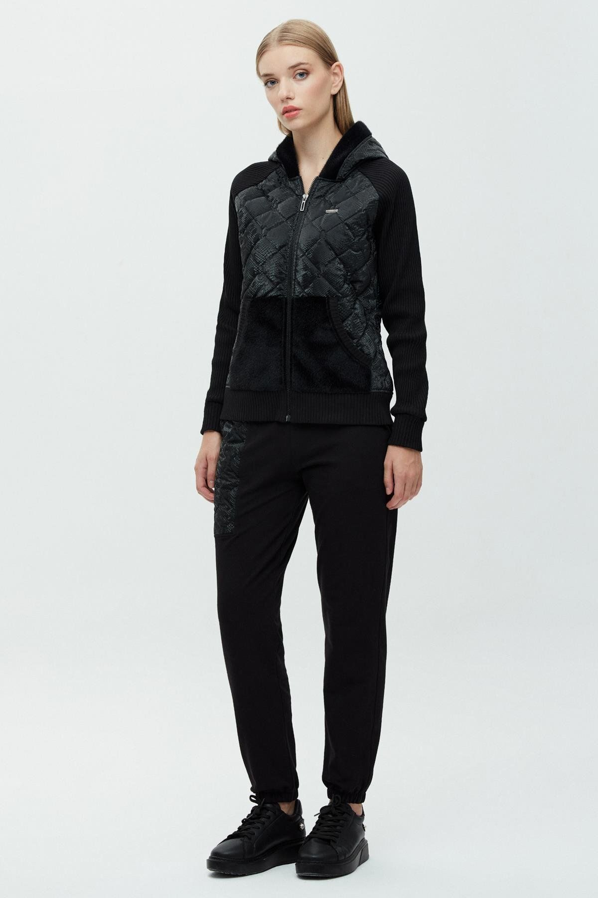 Daido Kapüşonlu Oversize Minimalist Kadın Mont - Kışlık, Günlük, Spor Main image