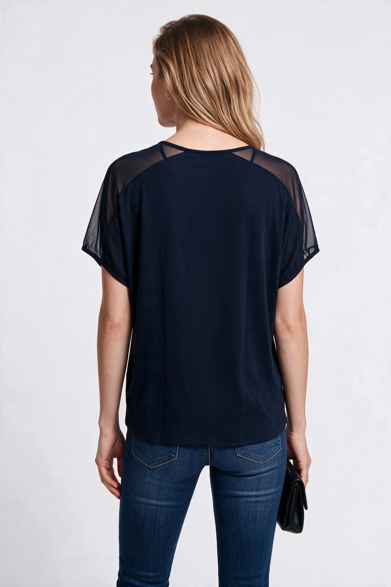 Daıdo Kadın Bisiklet Yaka Payet İşlemeli Tül Detaylı Dökümlü T-Shirt Secondary image