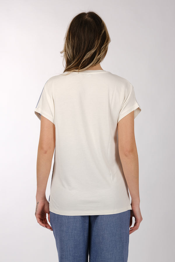 Daıdo Minimalist V Yaka Kısa Kol Kadın T-Shirt - Günlük Şıklık