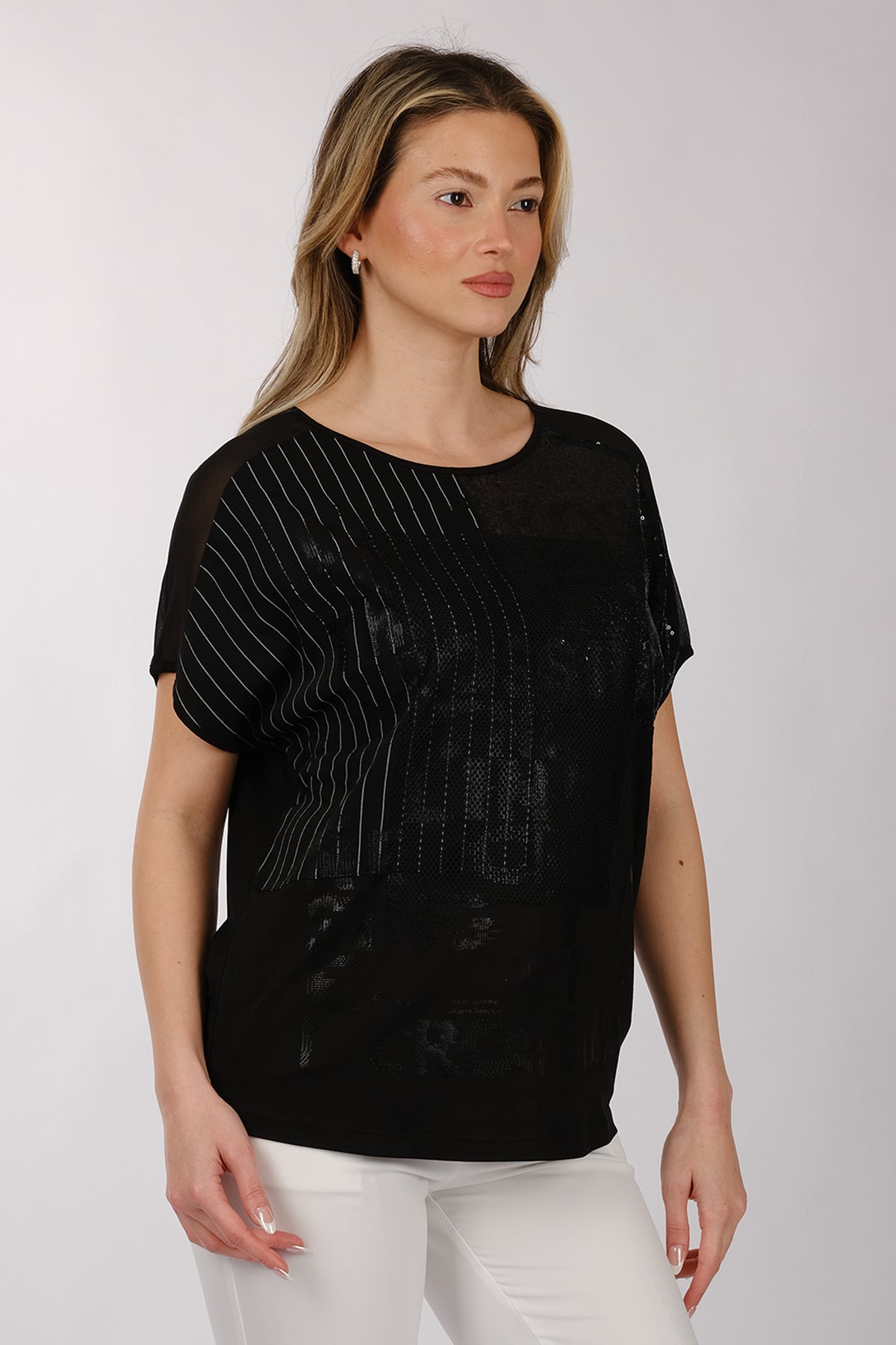 Daido Oversize Pullu Minimalist Kadın Tişört - Kısa Kol Secondary image