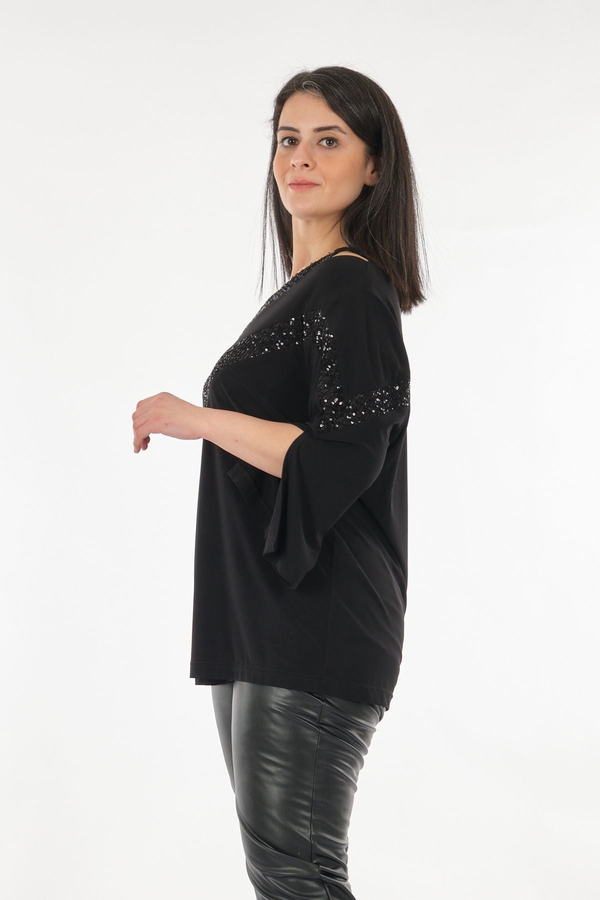 DE WHITE'S Oversize V Yaka 3/4 Kol Pullu Minimalist Bluz Secondary image