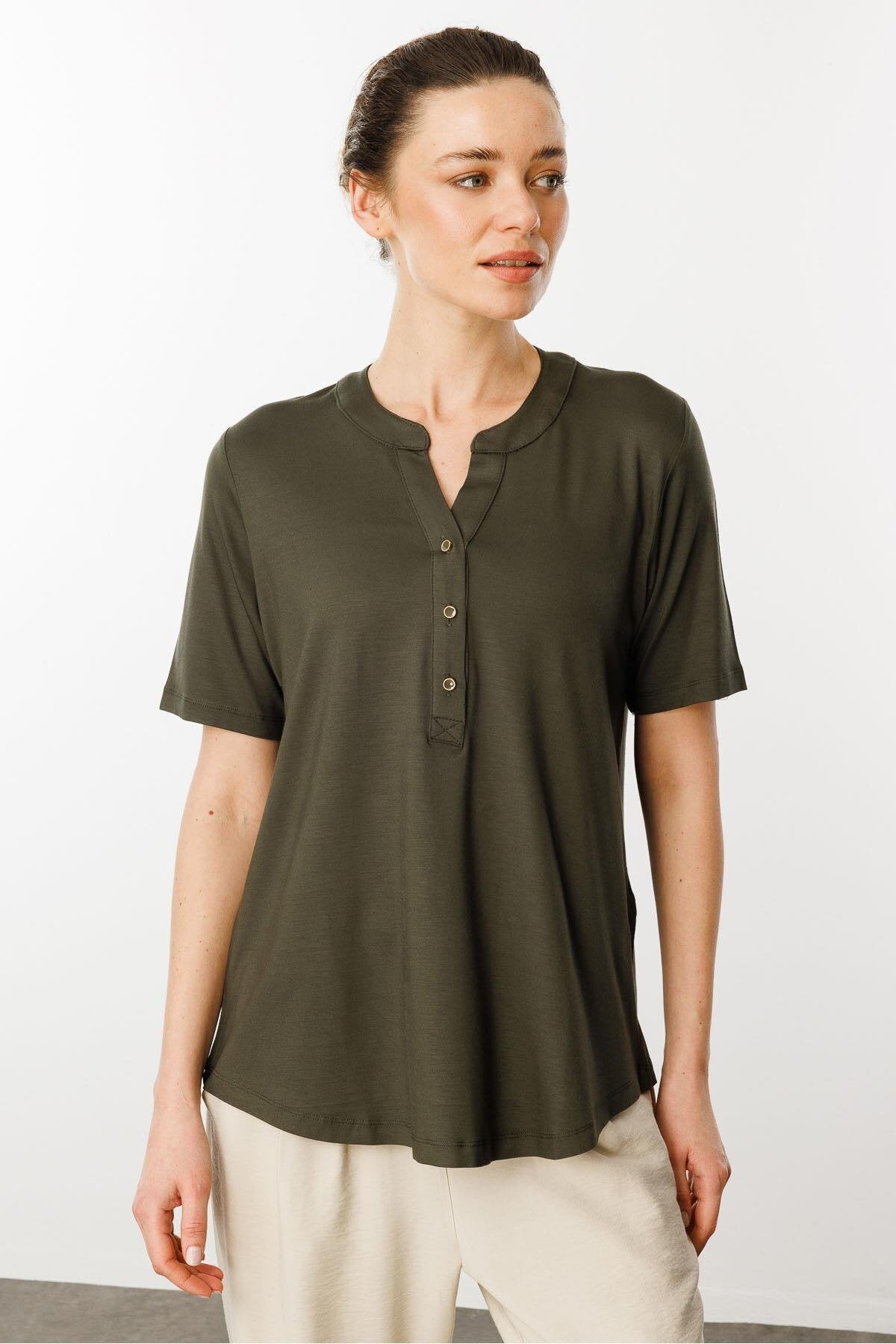 Desen 25764Kadın Yakası Düğmeli Penye T-shirt Turuncu25764Kadın Yakası Düğmeli Penye T-shirt Turuncu25764Kadın Yakası Düğmeli Penye T-shirt Turuncu25764Kadın Yakası Düğmeli Penye T-shirt Turuncu25764Kadın Yakası Düğmeli Penye T-shirt Turuncu Main image