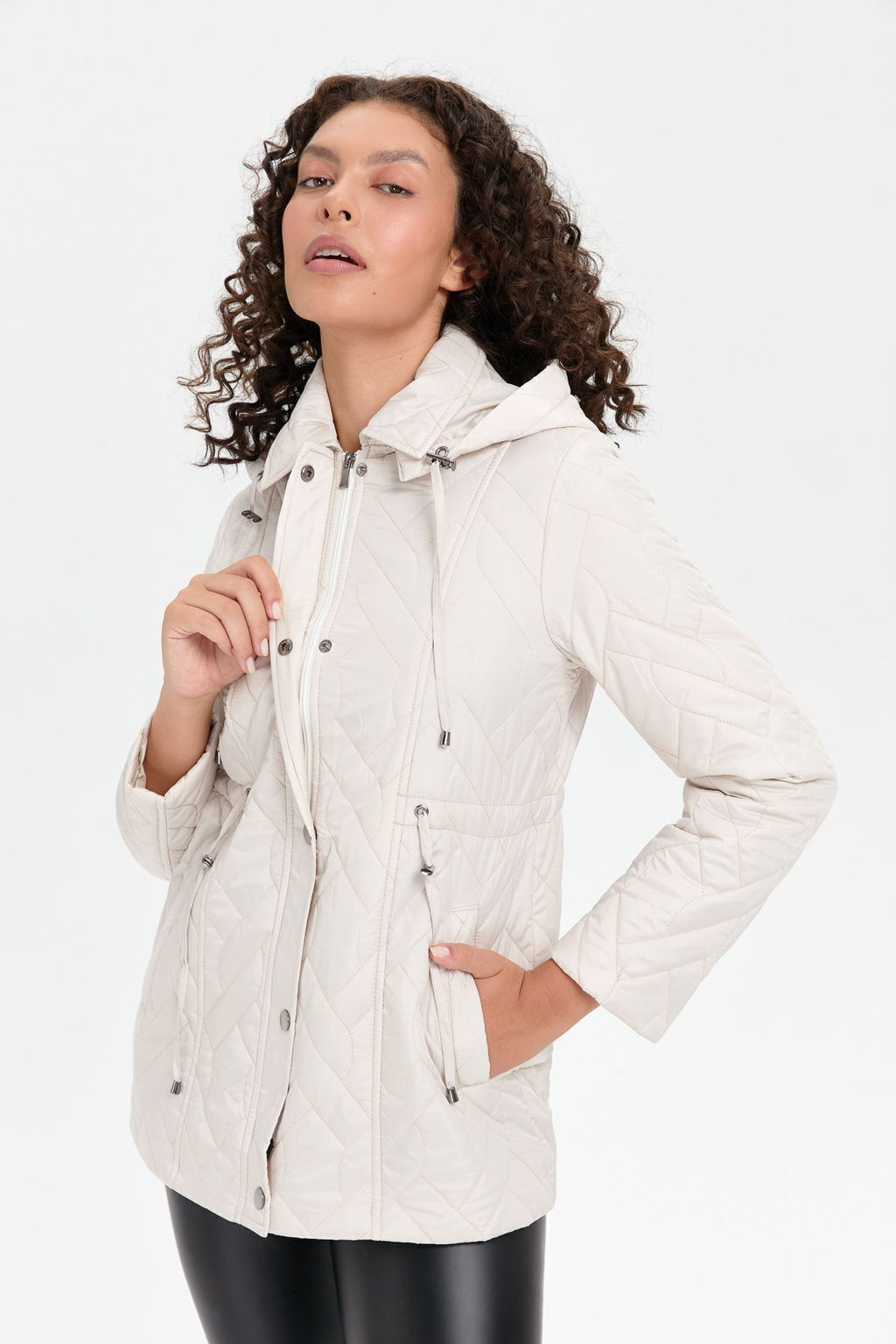 Desen Kadın Kapüşonlu Oversize Midi Kaban - Minimalist Tarz