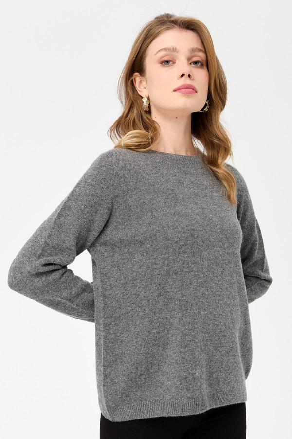 Desen Kadın Minimalist Yuvarlak Yaka Uzun Kol Kazak - Günlük Stil