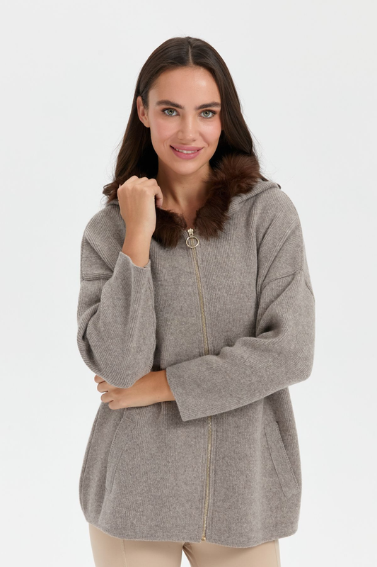 Patterned Women's Poncho DSN24K24082