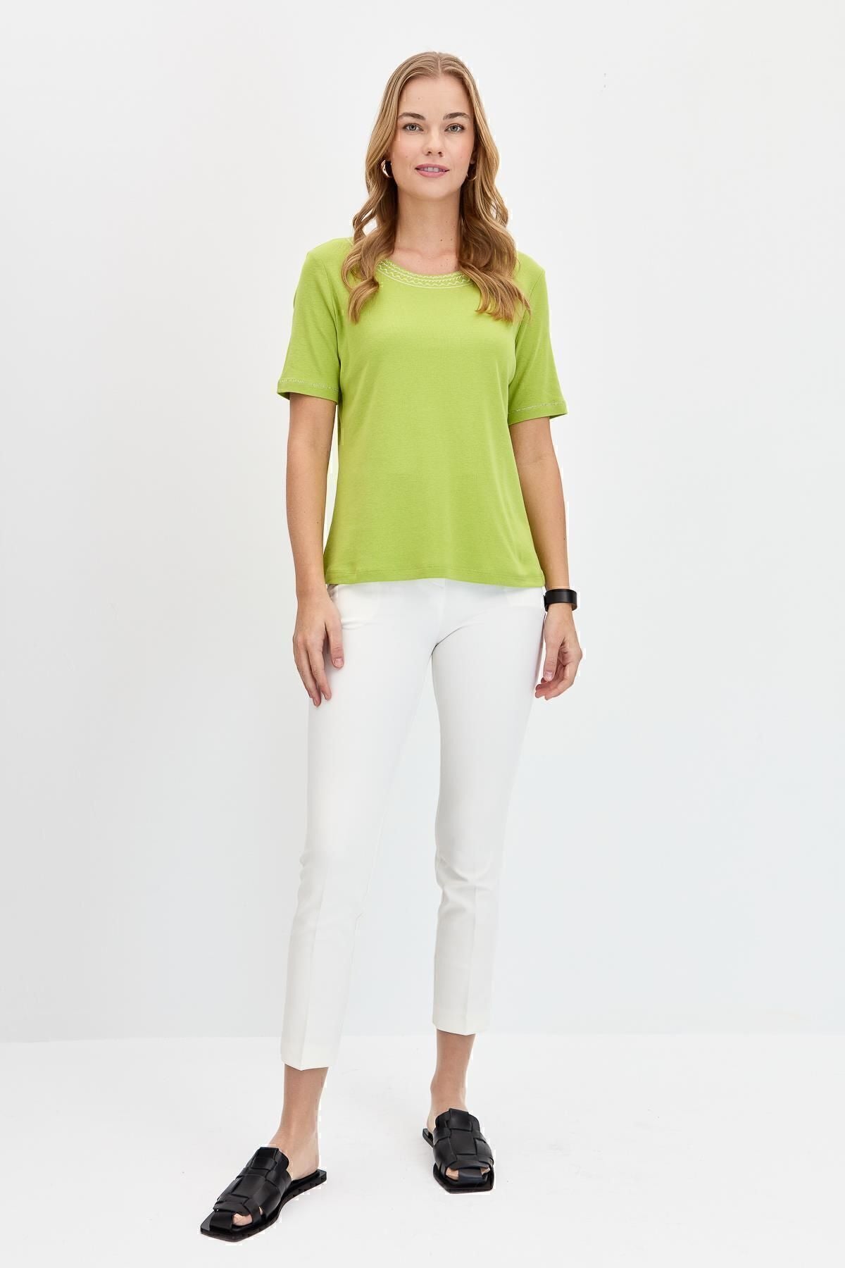 Desen Kadın T-Shirt DSN24005