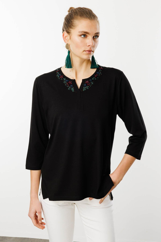 Patterned Women's T-Shirt DSN24752 