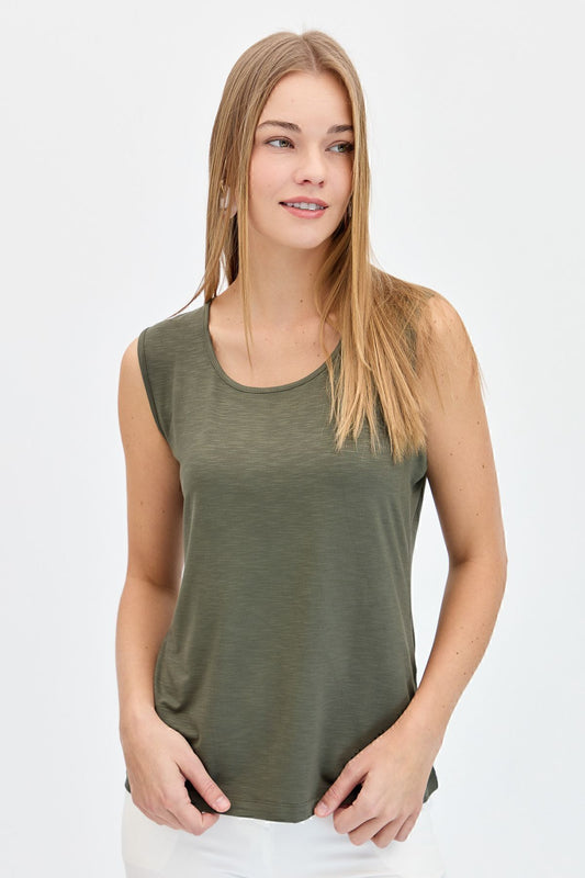 Desen Minimalist Kolsuz Oversize Kadın T-Shirt - Rahat ve Şık