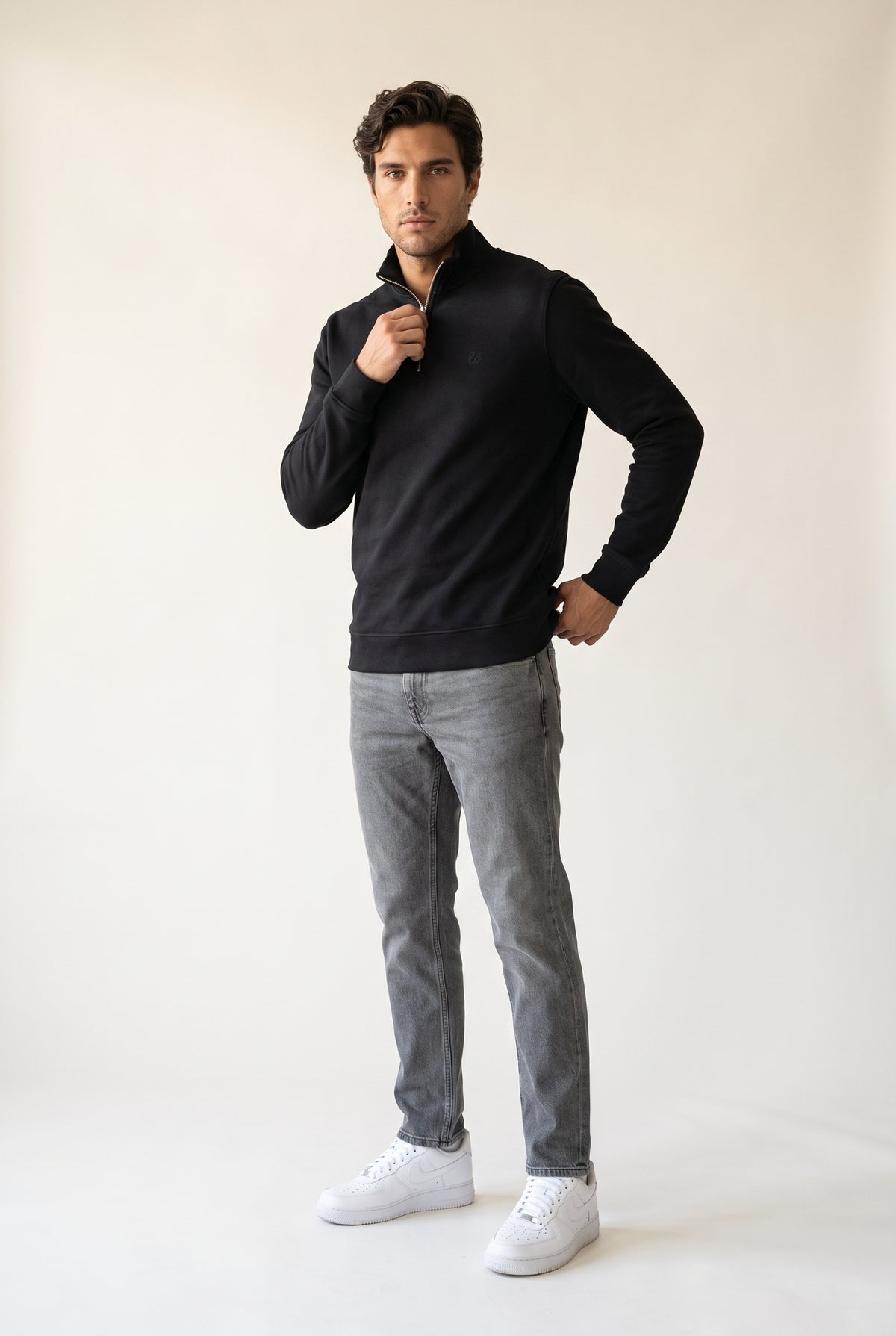 Dik Yaka Nakışlı Selanik Sweat JSCO