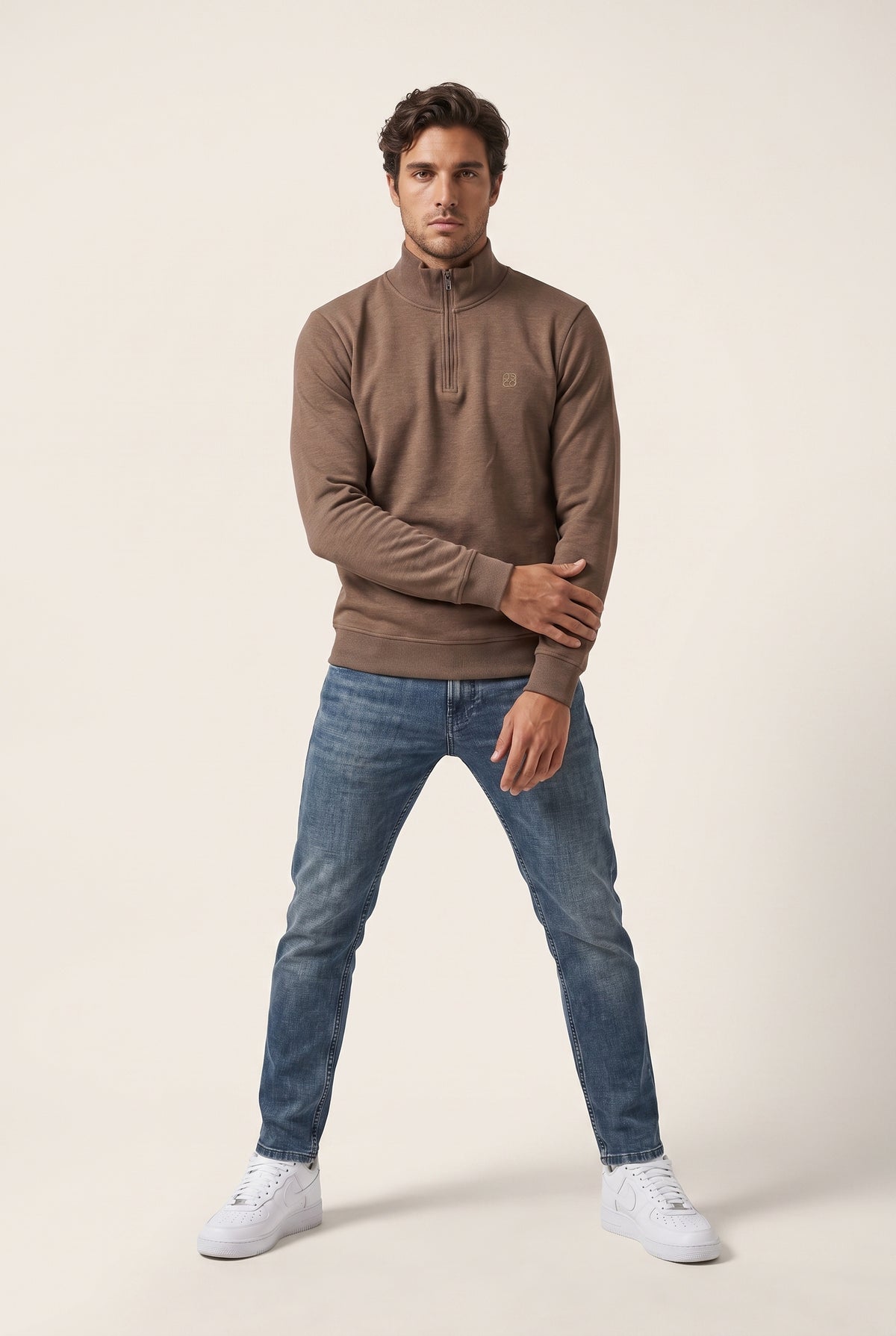Dik Yaka Nakışlı Selanik Sweat JSCO