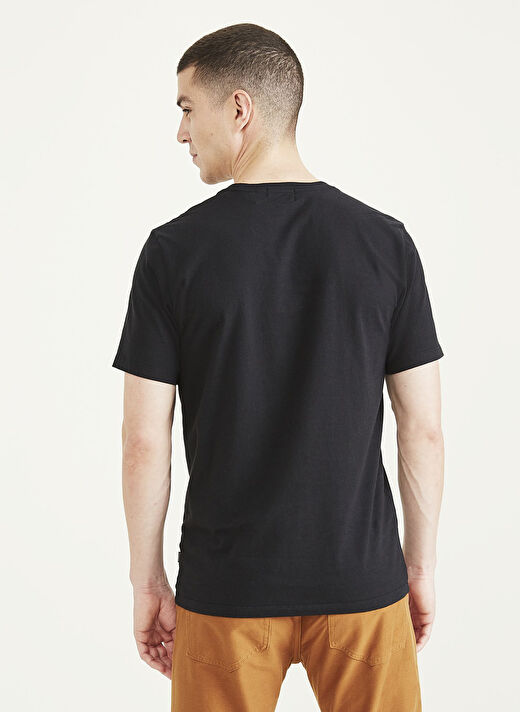 Dockers Erkek Regular Fit Kısa Kol Minimalist T-Shirt Secondary image