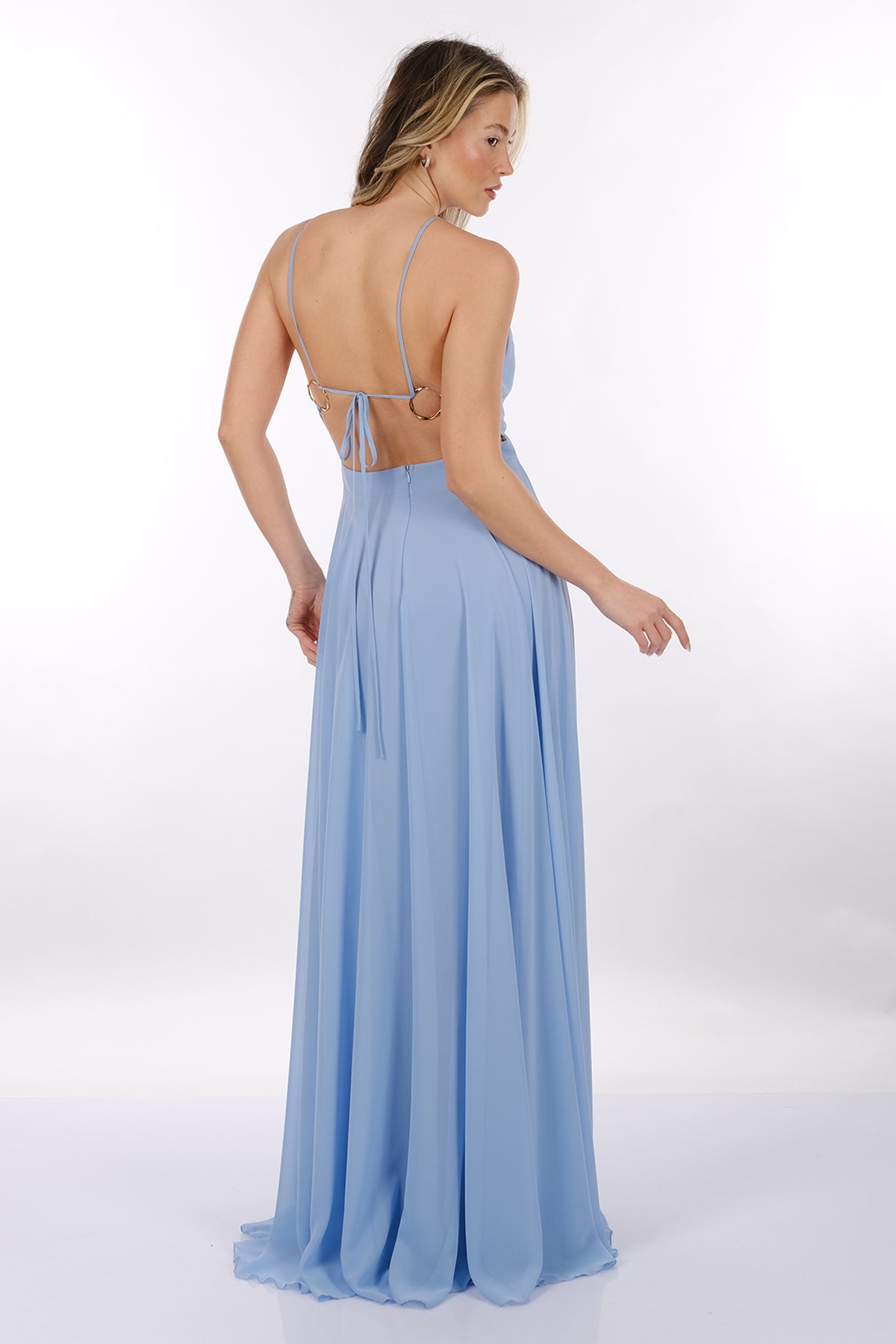 DORİDORCA Halter Yaka Sırt Detaylı Şifon Kumaş Maxi Boy Kadın Abiye Elbise 2246060