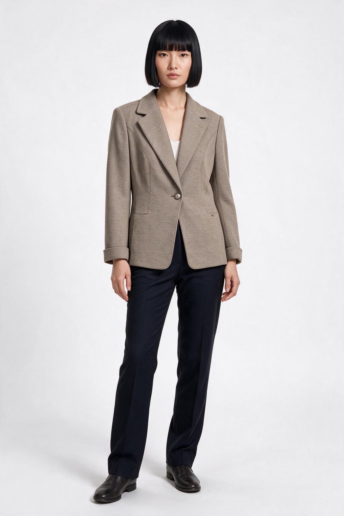 Ekol Kadın Dar Kesim Çentikli Yaka Üç Çeyrek Kol Blazer Ceket Main image