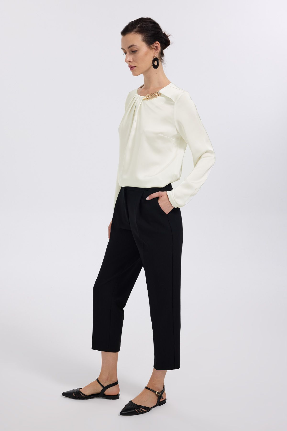 Ekol Kadın Crop Pantolon - Minimalist, Yüksek Bel, Pileli Detay