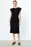 On Minimalist Round Neck Short Sleeve Midi Casual Dress