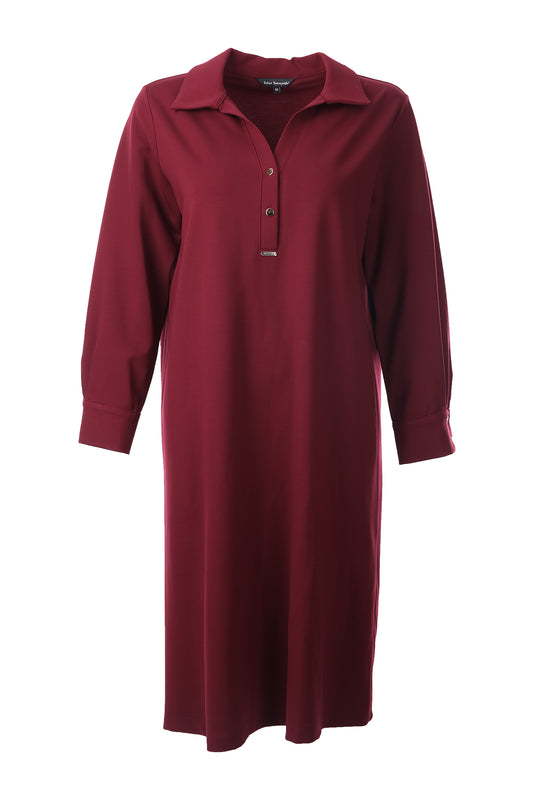 Dress by Tolga Saraçoğlu