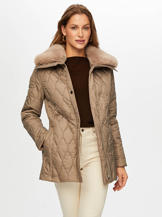 Faik Sönmez Kadın Suni Kürk Detaylı Kapitone Kaban UW26KKB002