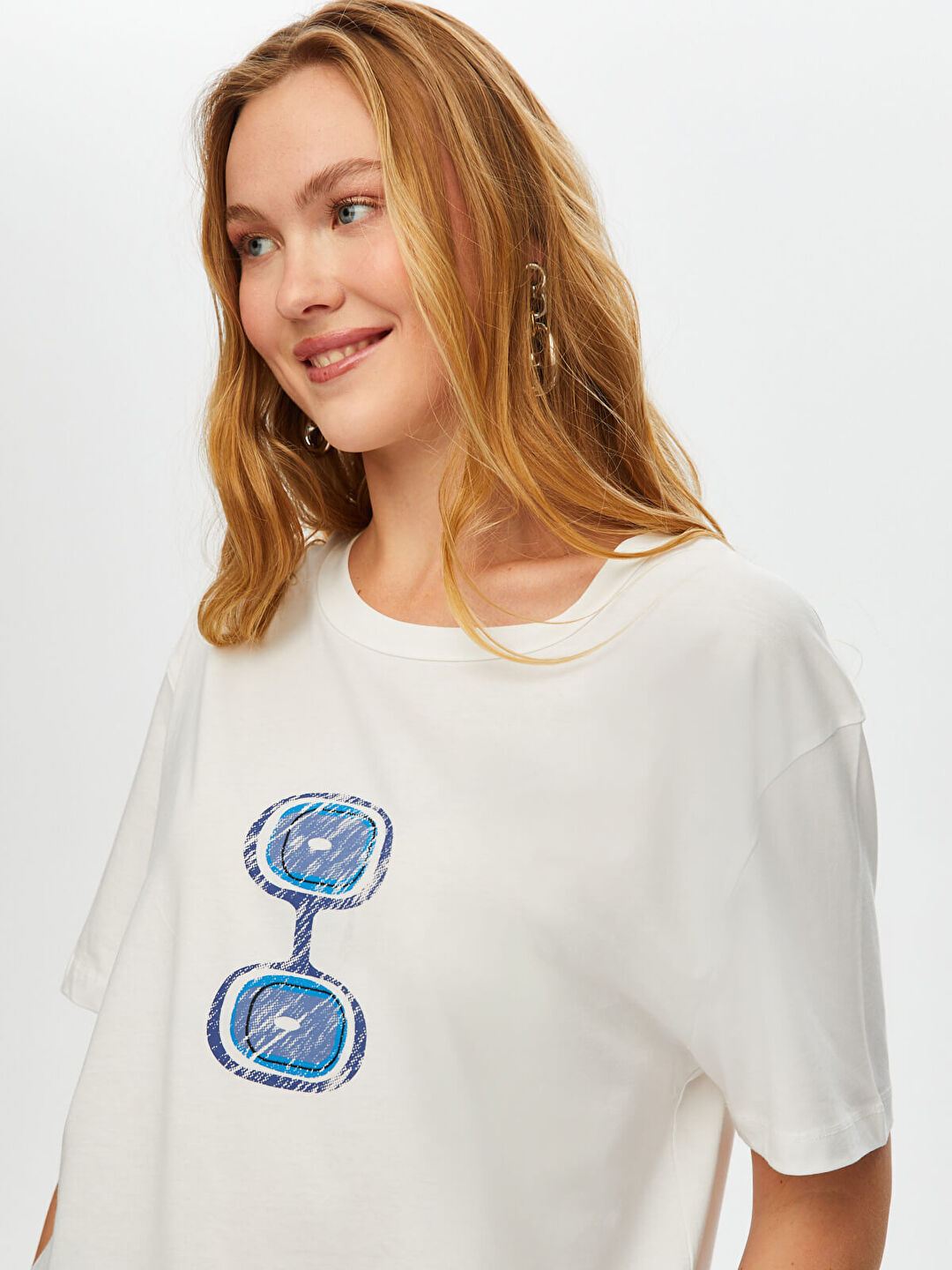 Faik Sönmez Kadın Önü Nazar Boncuğu Baskılı Yuvarlak Yaka Pamuklu T-Shirt Secondary image