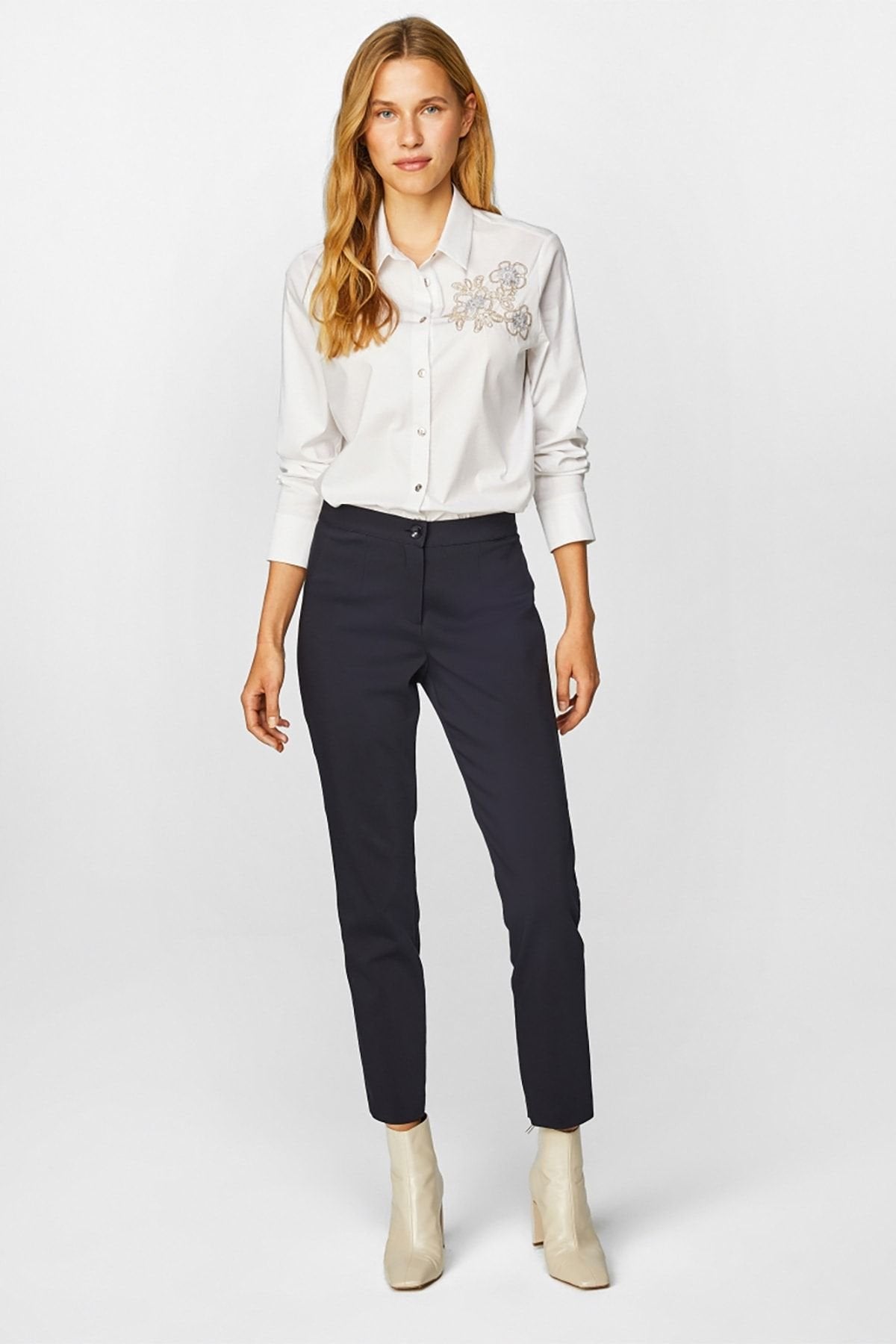 Faik Sönmez Kadın Slim Fit Normal Bel Dokuma Pamuklu Dar Paça Pantolon