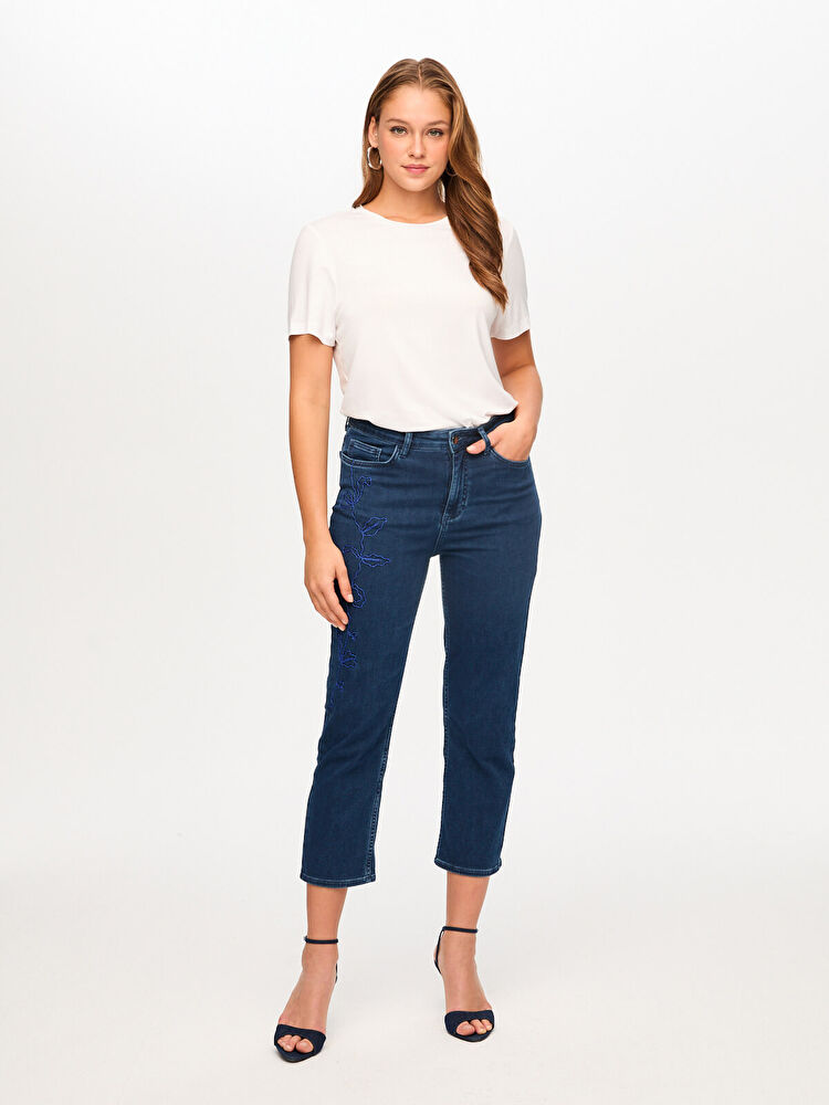 Faik Sönmez Yanı Nakış Detaylı Slım Fıt Jean Capri US26JCP005