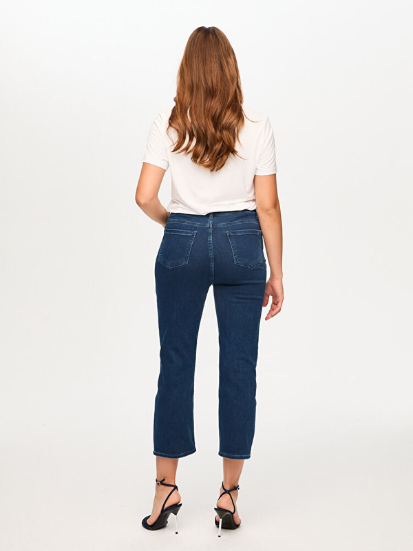 Faik Sönmez Yanı Nakış Detaylı Slım Fıt Jean Capri US26JCP005