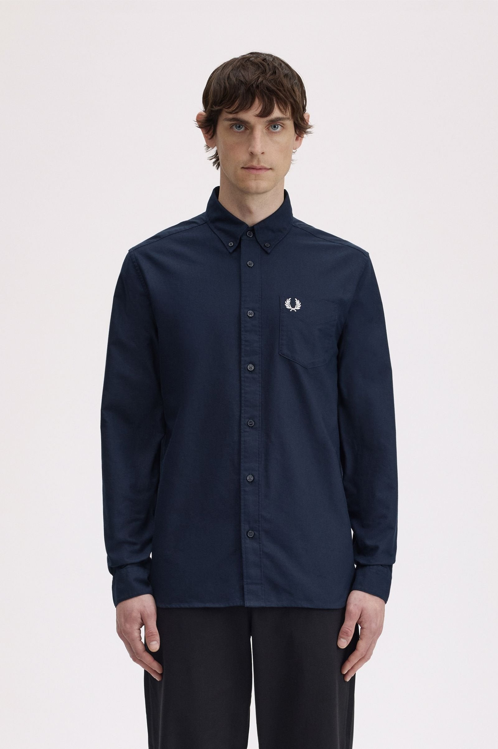 Fred Perry Erkek Düğmeli Yaka Uzun Kollu Pamuklu Gömlek Yama Cepli Secondary image