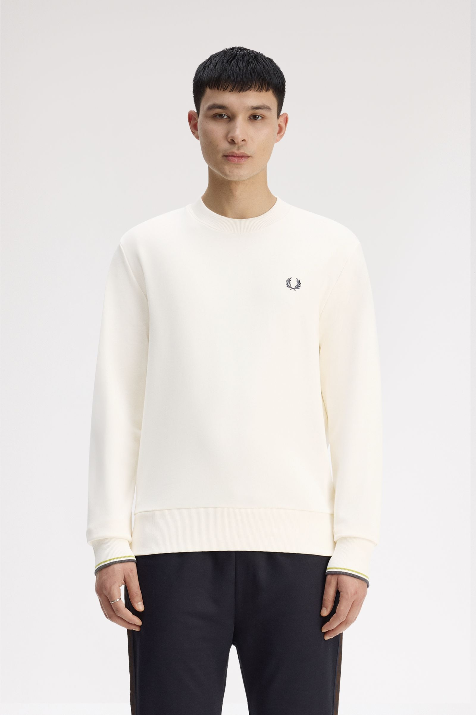 Fred Perry Erkek Sweatshirt M7535-46A Main image